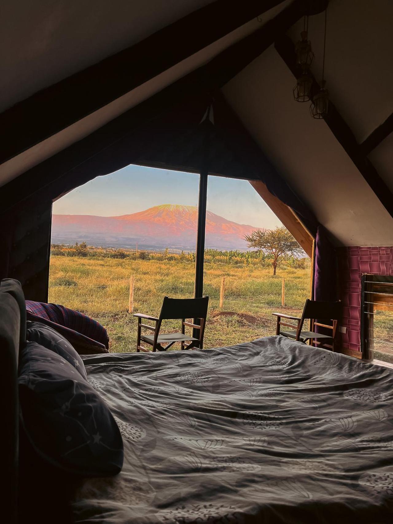 Oloitokitok Kilimanjaro View Cabin-Amboseli מראה חיצוני תמונה