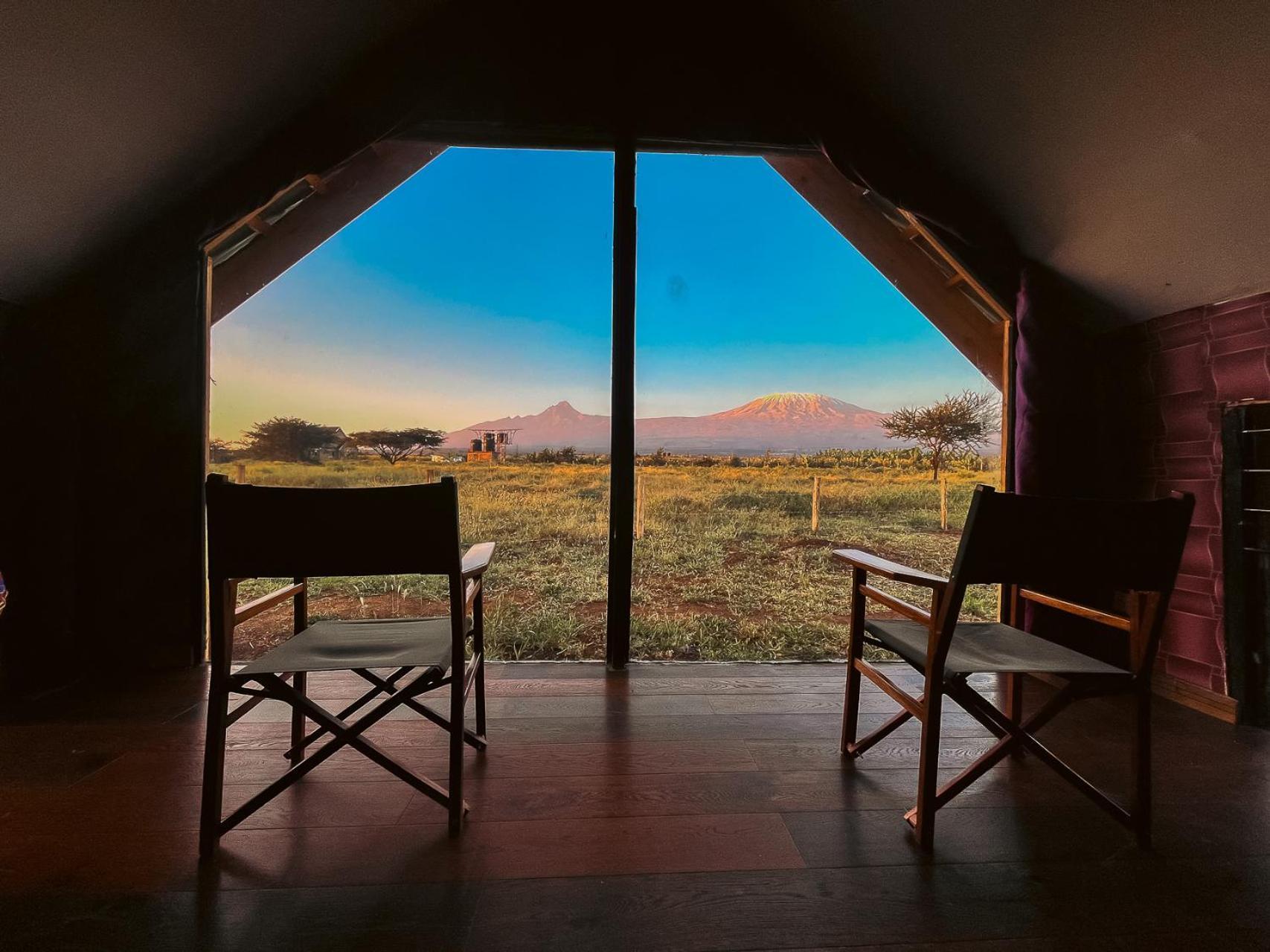 Oloitokitok Kilimanjaro View Cabin-Amboseli מראה חיצוני תמונה