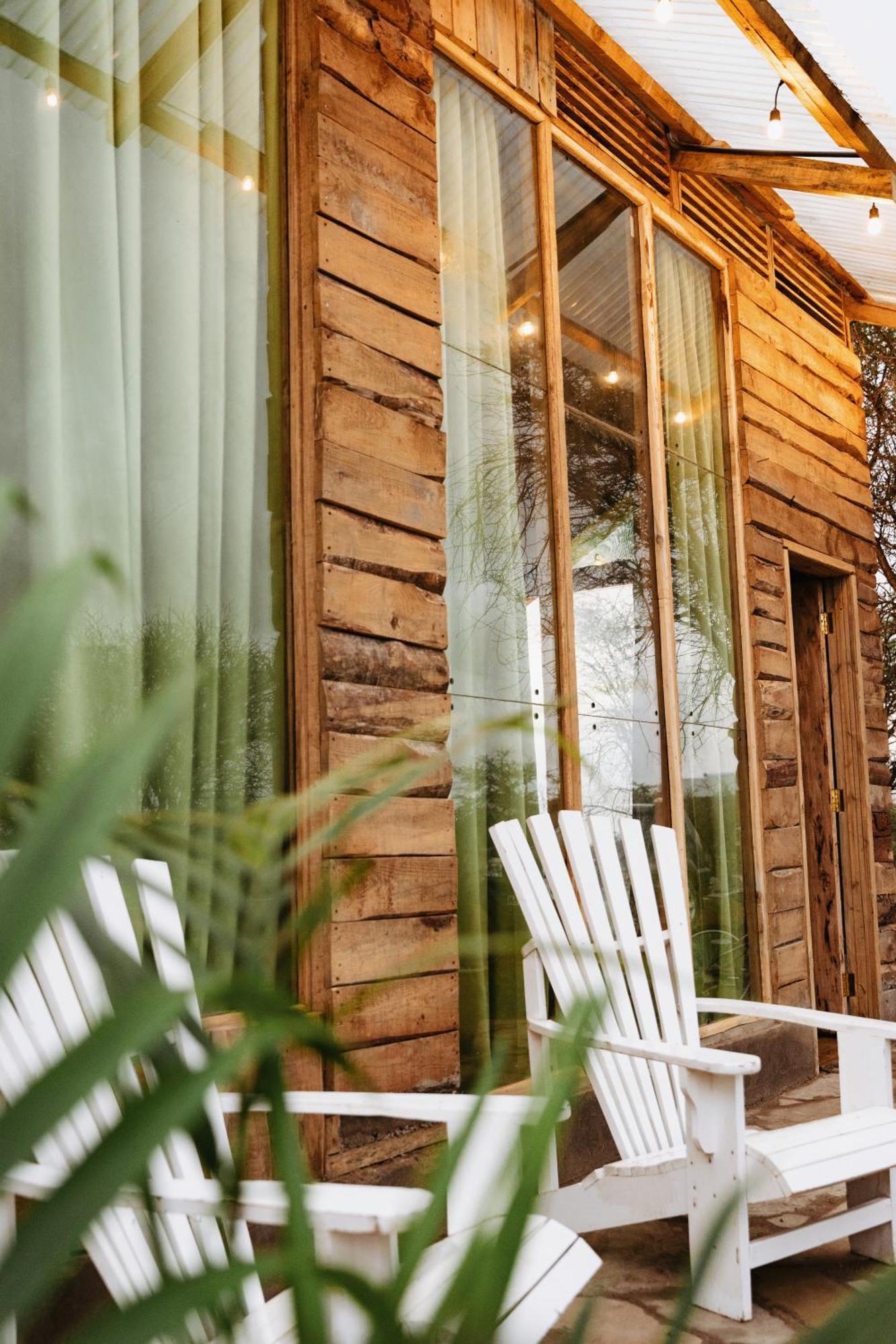 Oloitokitok Kilimanjaro View Cabin-Amboseli מראה חיצוני תמונה