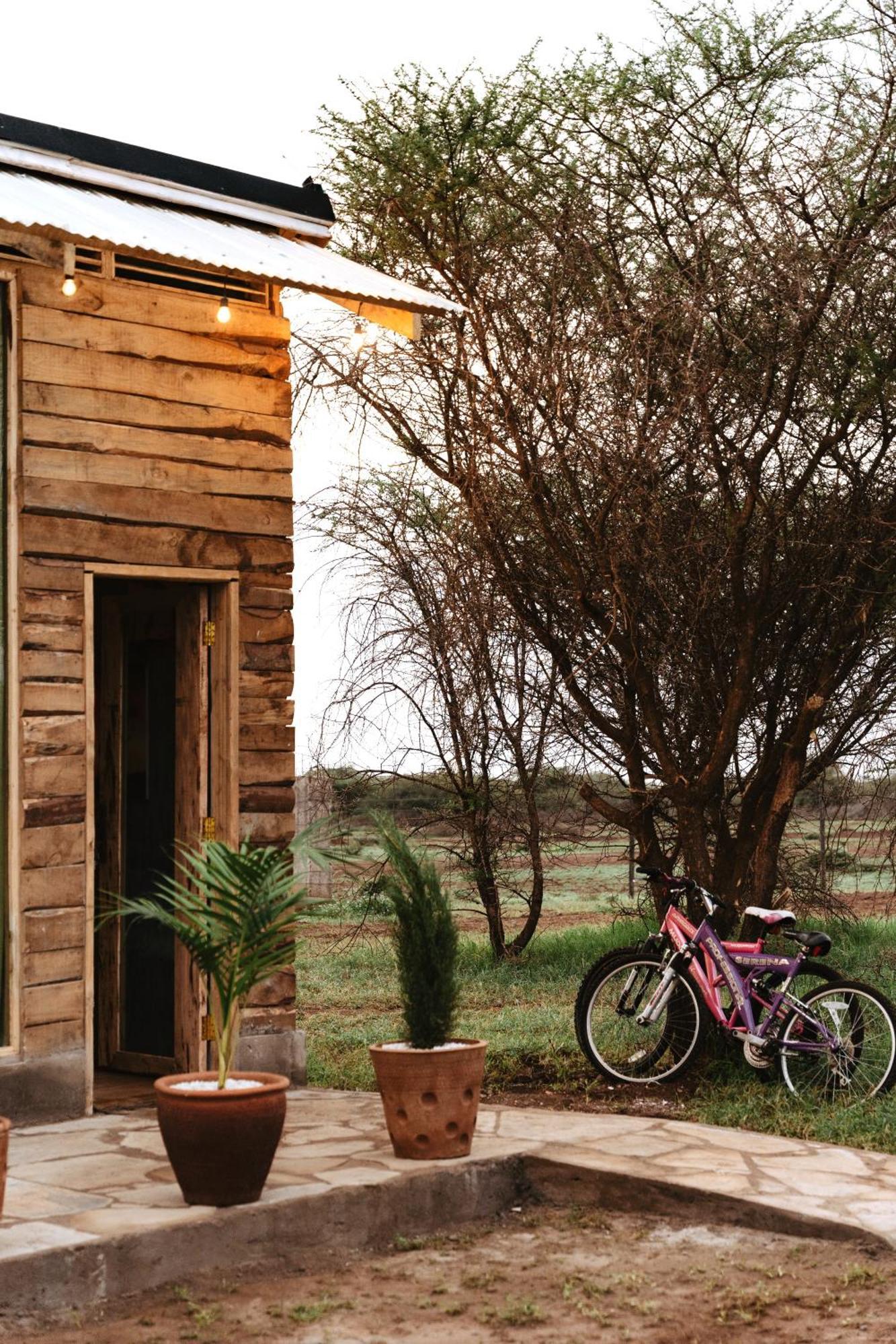 Oloitokitok Kilimanjaro View Cabin-Amboseli מראה חיצוני תמונה